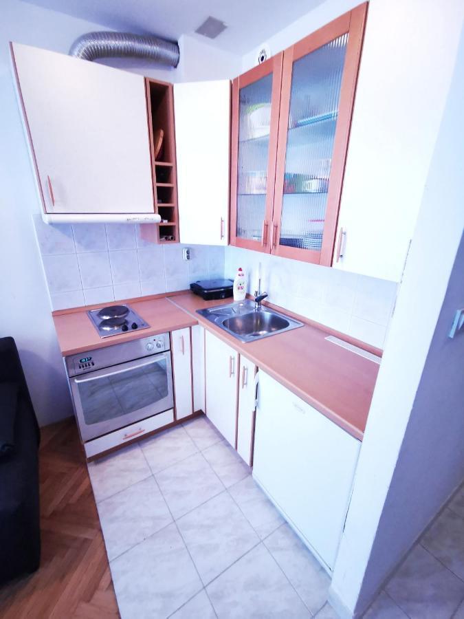 Studio Apartment Zen สปลิท ภายนอก รูปภาพ