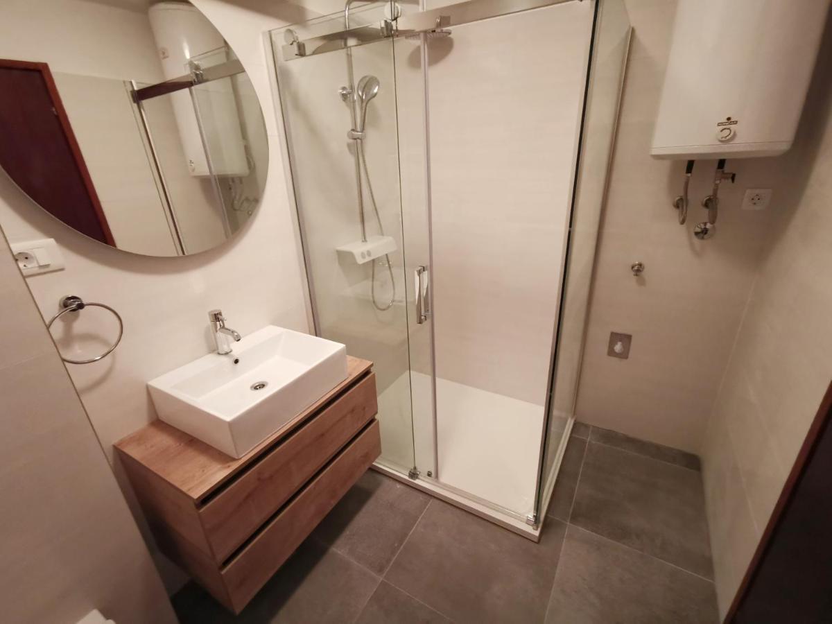Studio Apartment Zen สปลิท ภายนอก รูปภาพ